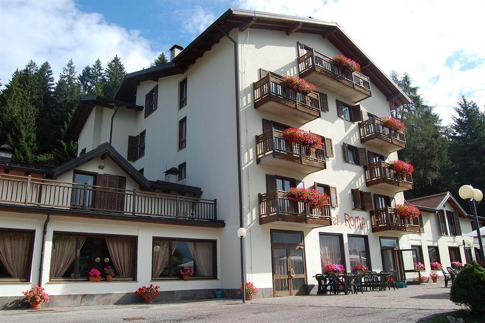 Hotel Rosa Wellness & Spa Vigo di Fassa Exterior foto